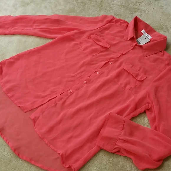 Blouses, T-shirts & Tanks 10-bundle - Picture 8 of 8